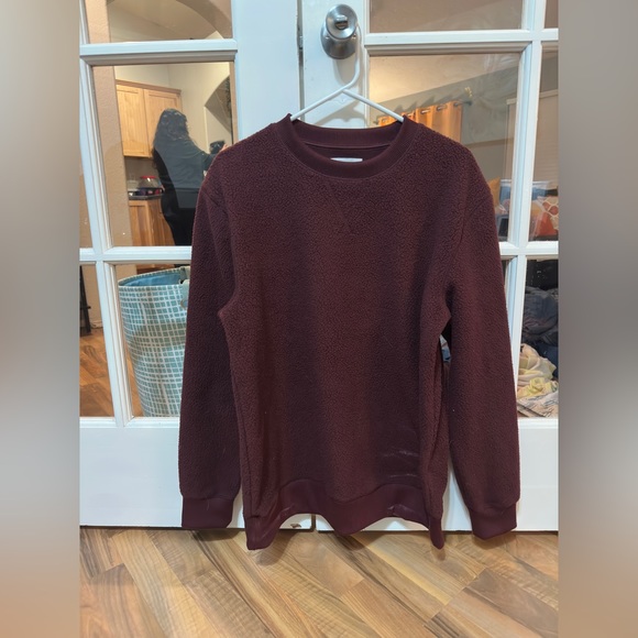 Fuzzy Goodfellow & Co sweater never worn burgundy super soft - Picture 1 of 3